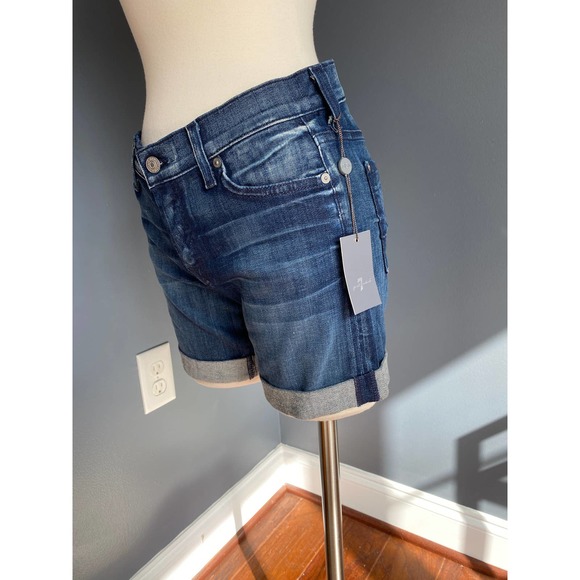 7 For All Mankind low rise roll shorts, size 24--NWT - Picture 8 of 10